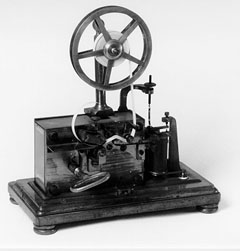 Photo of Samual Morse's telegraph